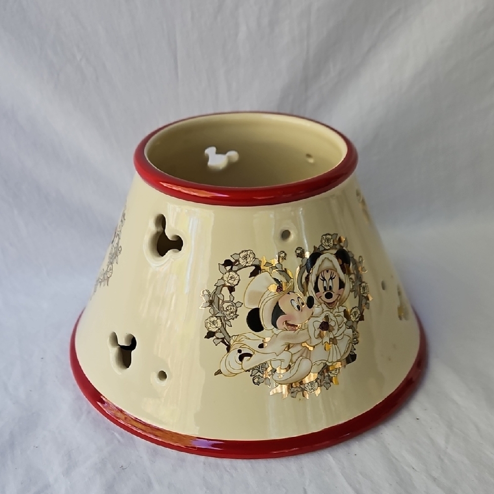 VINTAGE  CERAMIC  CANDLE JAR  SHADE  DISNEY WITH VICTORIAN  MICKEY AND  MINNIE - Picture 8 of 17